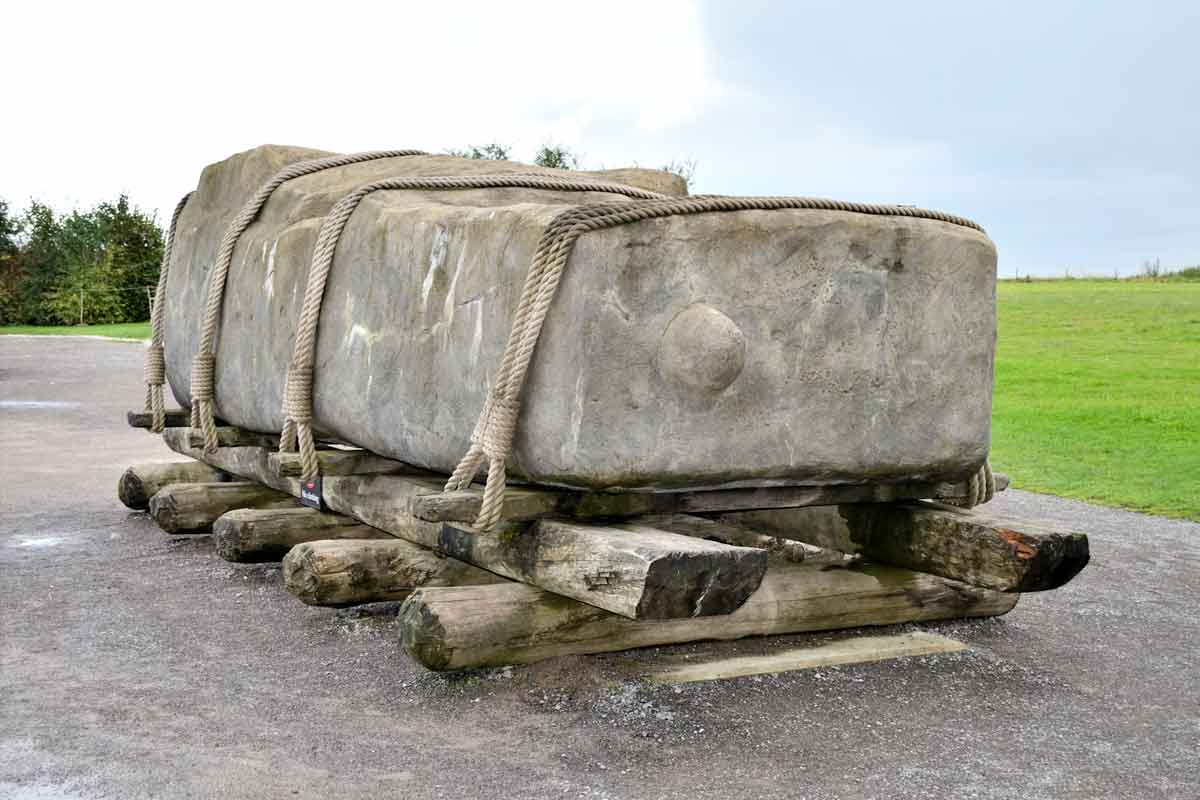 Stonehenge transporting the stones