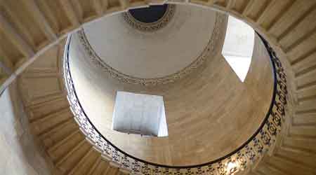 St. Paul’s Cathedral Geometric Staircase, London - Image courtesy of Wikimedia Commons Image courtesy of Wikimedia Commons https://commons.wikimedia.org/wiki/File:Geometrical_stairs_of_St._Paul's_Cathedral-17060808786.jpg