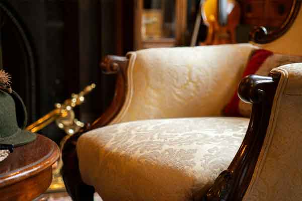 Living room, Sherlock Holmes Museum, London